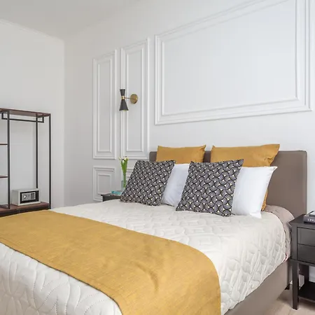 Rhome Vatican بيت ضيافة